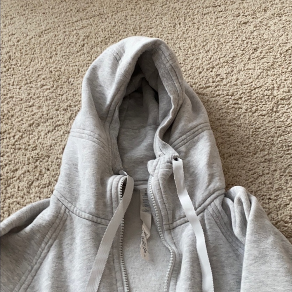 Lululemon Sweatshirt/ Jacket